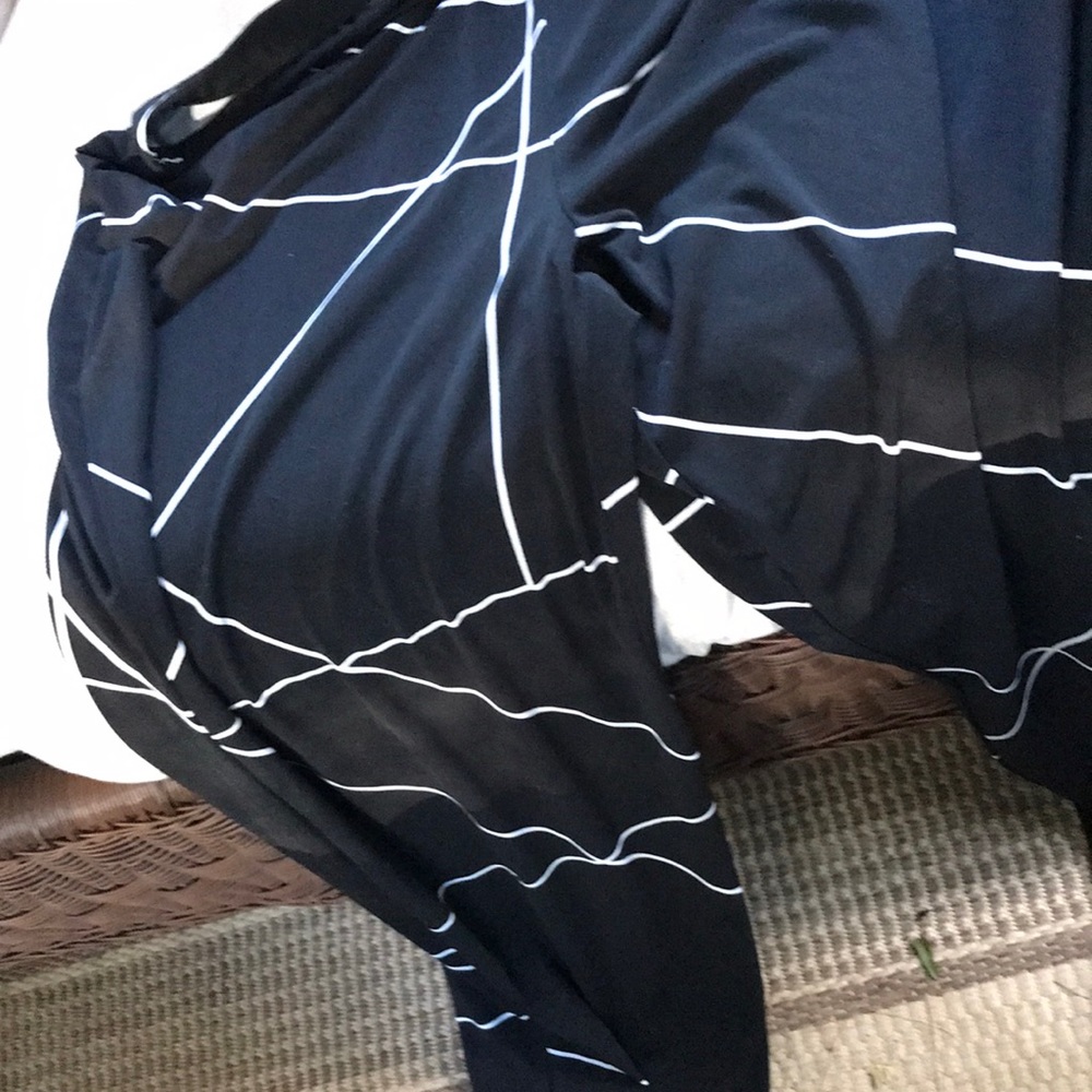 Black and white xl stretchy pants